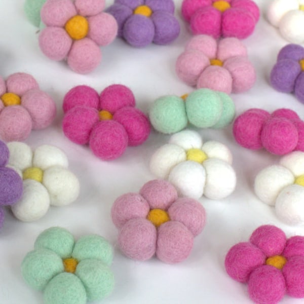 Felt Daisy Flowers- Pink Lavender Seafoam White- Set of 5 or 10- Spring Bowl Filler, Easter Tiered Tray Decor, Shelf Sitter- Approx 1 7/8"