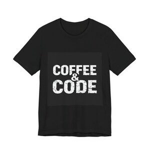 Kaffee & Code T-Shirt | Programmierer Tech Shirt, Coder Kaffee Grafik