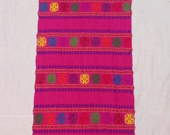 Caminho de mesa mexicano tecido à mão, toalha de mesa fúcsia estilo boho para festa, caminho de mesa colorido do sudoeste americano, decoração de casamento boho de Chiapas, lenço rebozo" 1x6