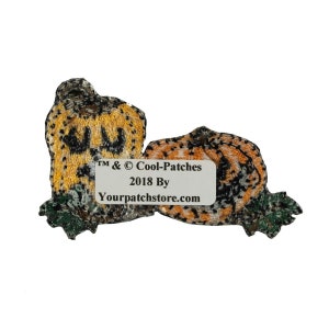 ID 0796C Pair of Pumpkins Patch Halloween Lantern Embroidered Iron On Applique image 2