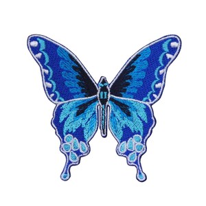 Pretty Blue Butterfly Patch Garden Insect Bug Fun Craft Embroidered Iron On Applique