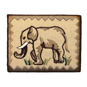 ID 0757 Elephant Portrait Patch Zoo Badge Animal Embroidered Iron On Applique