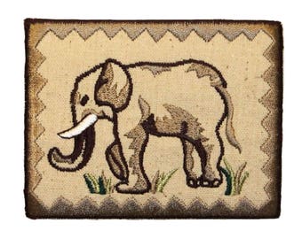 ID 0757 Elephant Portrait Patch Zoo Badge Animal Embroidered Iron On Applique