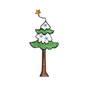 Könnte beinhalten: Ein grüner Weihnachtsbaum mit einem braunen Stamm und einem goldenen Stern oben. Der Baum hat weiße Schneeflocken darauf.