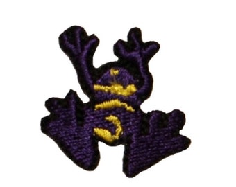 ID 0015B Small Purple Frog Patch Amphibians Tree Embroidered Iron On Applique