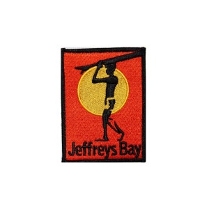 Toppa da surf Jeffreys Bay con scritta "Beach Bum Wave Rider" ricamata da applicare con ferro da stiro