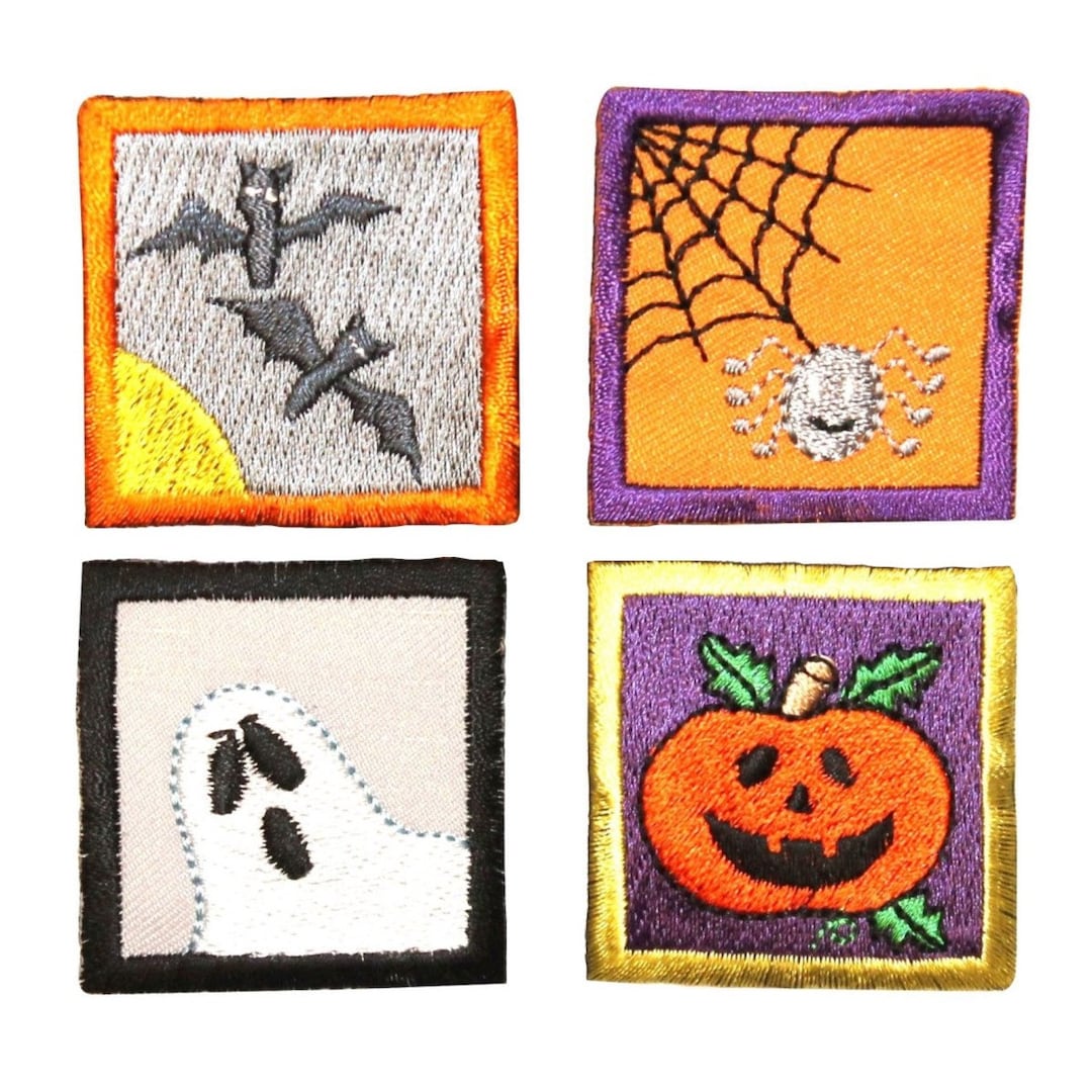 ID 0838A-D Set of 4 Halloween Badge Patches Scene Embroidered Iron on ...