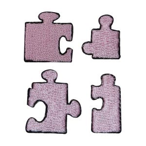 Könnte beinhalten: Vier rosafarbene Puzzleteile mit schwarzen Umrissen. Die Teile sind in einer quadratischen Form angeordnet.