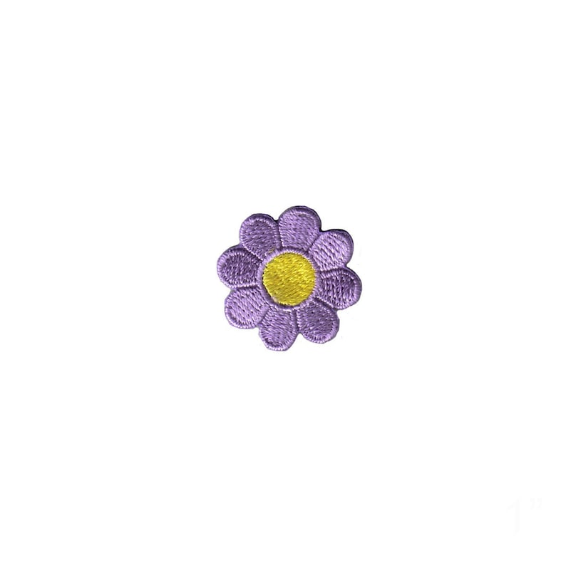 1 Inch Daisy Lavender Petals Yellow Center Patch Flower Embroidered Iron On