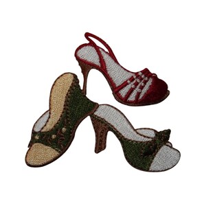 ID 7386 Assorted High Heel Schuhe Aufnäher Offene Sandale Gestickt Applikation zum Aufbügeln