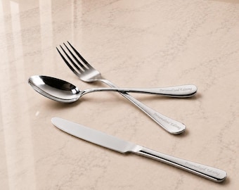 Set di posate in acciaio inossidabile personalizzate con incisione / Cucchiaio, forchetta e coltello / Elegante regalo personalizzato