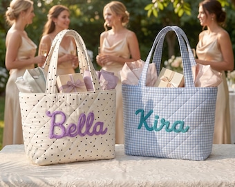 Geborduurde strandtas met bloemenprint, gepersonaliseerde gewatteerde schoudertas, cadeau voor bruidsmeisjes of als vakantiecadeau voor vrouwen