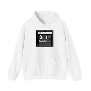 DeployOnFriday terminalkod grafik Hoodie | DevOps programmerare tröja