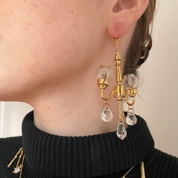 art deco statement chandelier earring in gold (non-lighting)