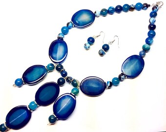 Big, bold, blue Agate necklace set