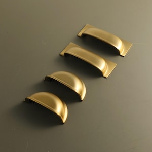 Kitchen Shaker Minimal Cup Pulls/Solid brass handle pulls/Dresser Drawer Wardrobe Pull Handles/Round Cup Pull Handles/vintage cabinet handle