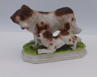 Vintage English Setter Dog & Puppy Porcelain Figurine 9.5" x 6.5" Tall