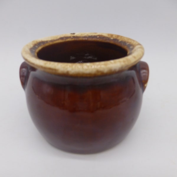 Hull Pottery Individual Bean Pot Brown Drip Glaze