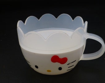 Plastic Hello Kitty-beker voor kinderen McDonald's EUC Vaatwasmachinebestendig EUC