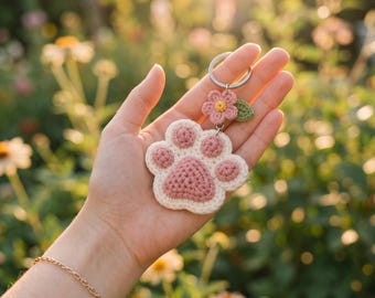 Crochet Paw Keychain Pattern, Kawaii Animal Bag Charm Tutorial, Amigurumi Keyring PDF (Digital Download)