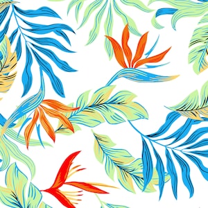 Könnte beinhalten: Ein sich wiederholendes Textilmuster mit lebendiger tropischer Flora und Blattwerk. Das Design zeigt leuchtend orange und rote Paradiesvogelblumen, durchsetzt mit länglichen Palmblättern in Blau-, Hellgrün- und Gelbtönen auf einem weißen Hintergrund.