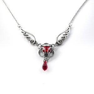 Wings of Fire Necklace - Chainmaille Necklace - Angel Wing Necklace - Chainmaille Jewelry bild 2