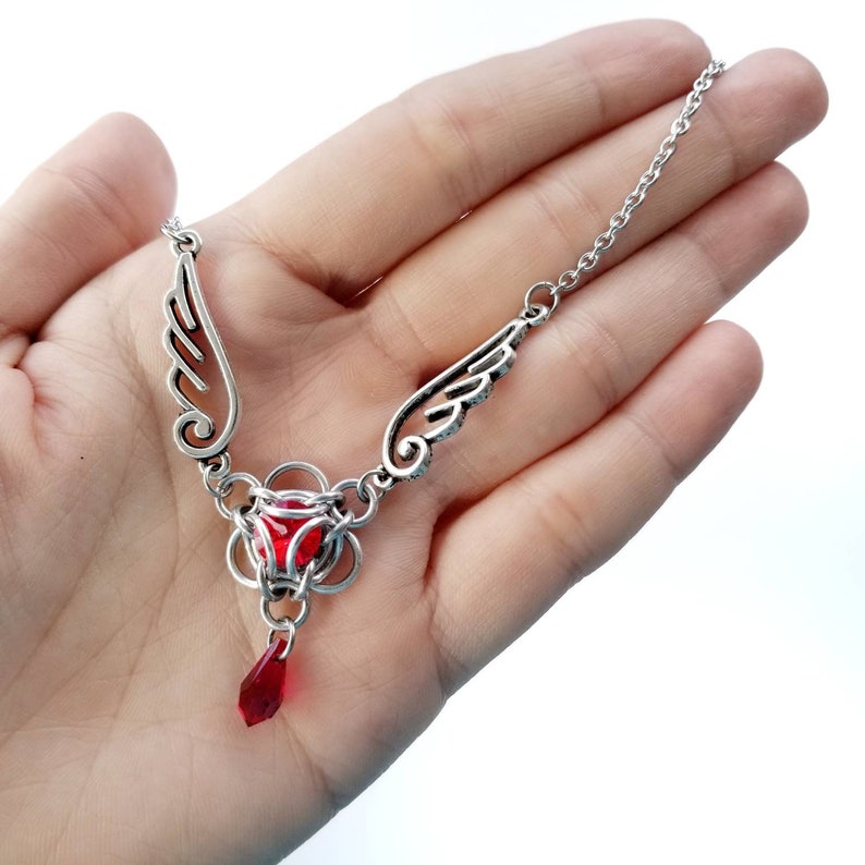Wings of Fire Necklace Chainmaille Necklace Angel Wing Necklace Chainmaille Jewelry imagem 4