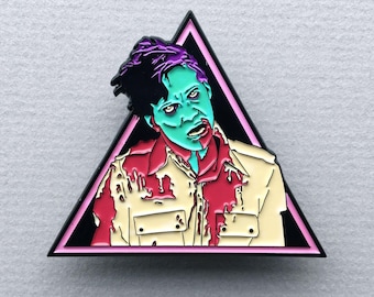 Dawn of the Dead Zombie Enamel Pin – Horror Movie Collector Pin, Retro Zombie Horror Badge, Undead Horror Fan Gift
