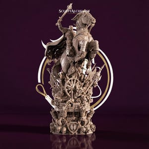 Könnte beinhalten: Eine detaillierte Skulptur eines Ritters zu Pferd, der eine brennende Fackel hält. Die Skulptur ist mit Schädeln, einem Rad und anderen Elementen versehen, vor einem dunkelvioletten Hintergrund. Der Text "SCULPTALCHEMIST" steht oben.