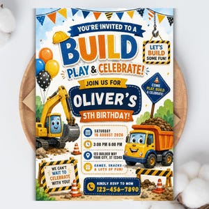 Op de afbeelding: Een verjaardagsuitnodiging met een bouwthema, voorzien van een gele graafmachine en kiepwagen, kleurrijke ballonnen en oranje vlaggetjes. De tekst bevat YOU'RE INVITED TO A BUILD PLAY & CELEBRATE! OLIVER'S 5TH BIRTHDAY en de evenementgegevens.
