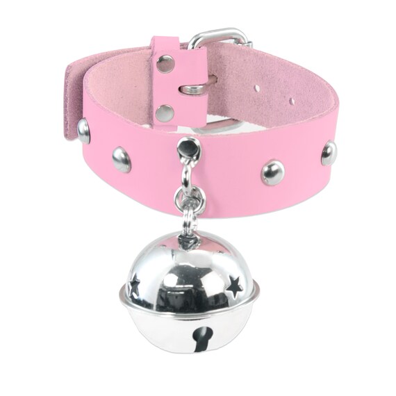 pink collar with bell