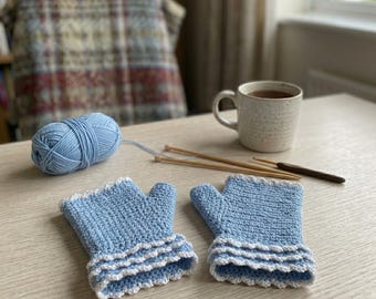 Blue Ruffle Fingerless Gloves Crochet Pattern, Fingerless Gloves Crochet Pattern Pdf, Textured Fingerless Gloves Pattern, Easy Crochet pdf.