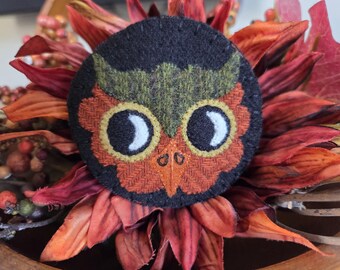 HOO! Vintage-Inspired Little Owl Brooch Fall Felt Pin