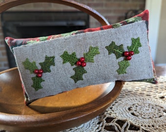 Holly Jolly Christmas Shelf Pillow Tuck