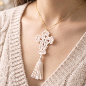 Tutorial de cruz a crochet en PDF / Patrón de marcapáginas y llavero con forma de cruz / Apto para principiantes / 5 idiomas