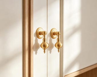 Solid Brass Drop Cabinet Knobs, Vintage Gold Drawer Pulls, French Provincial Cabinet Hardware, Luxury Dresser Knobs