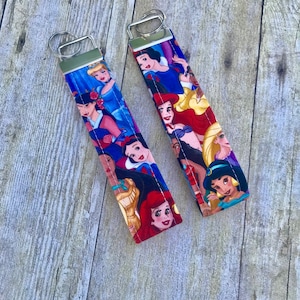 Disney&#39;s Princesses Key Fob Wristlet