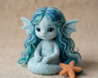 ニードルフェルト製人魚人形、手作りウール製オーシャンファンタジー装飾、海の妖精の記念品