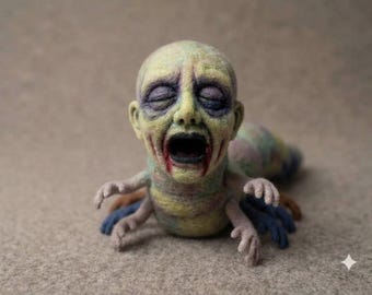 不気味なフェルト製赤ちゃん人形、手作りの奇妙な生き物、ゴシック風の奇妙なアート、不気味なウールフェルト彫刻、ウィアードコアなホームデコレーション、ホラーギフト