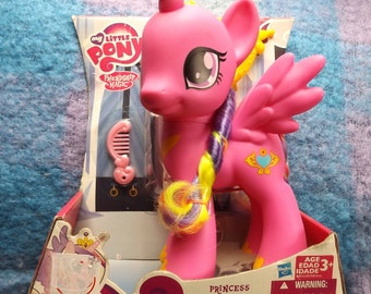 G4 My Little Pony Princess Cadance 8 1/2" Zilla Pony Emballage d'origine