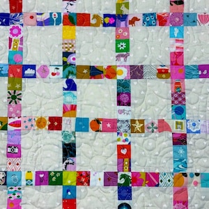 Modello di trapunta filatelica, francobollo moderno, patchwork, taglio di precisione, facile da realizzare immagine 7