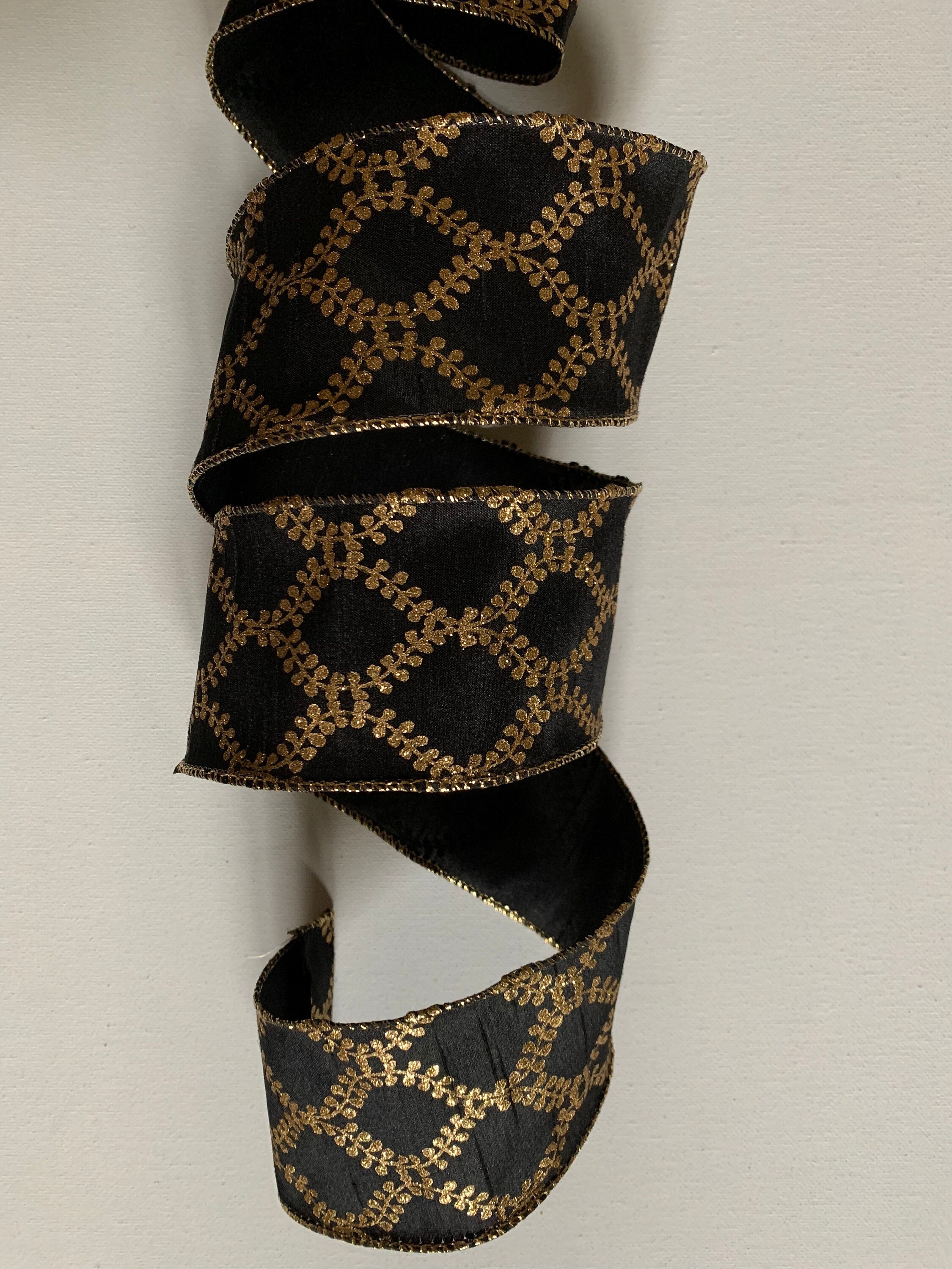 2.5 Filigree Crest Dupione Wired Ribbon Black and Gold | Etsy