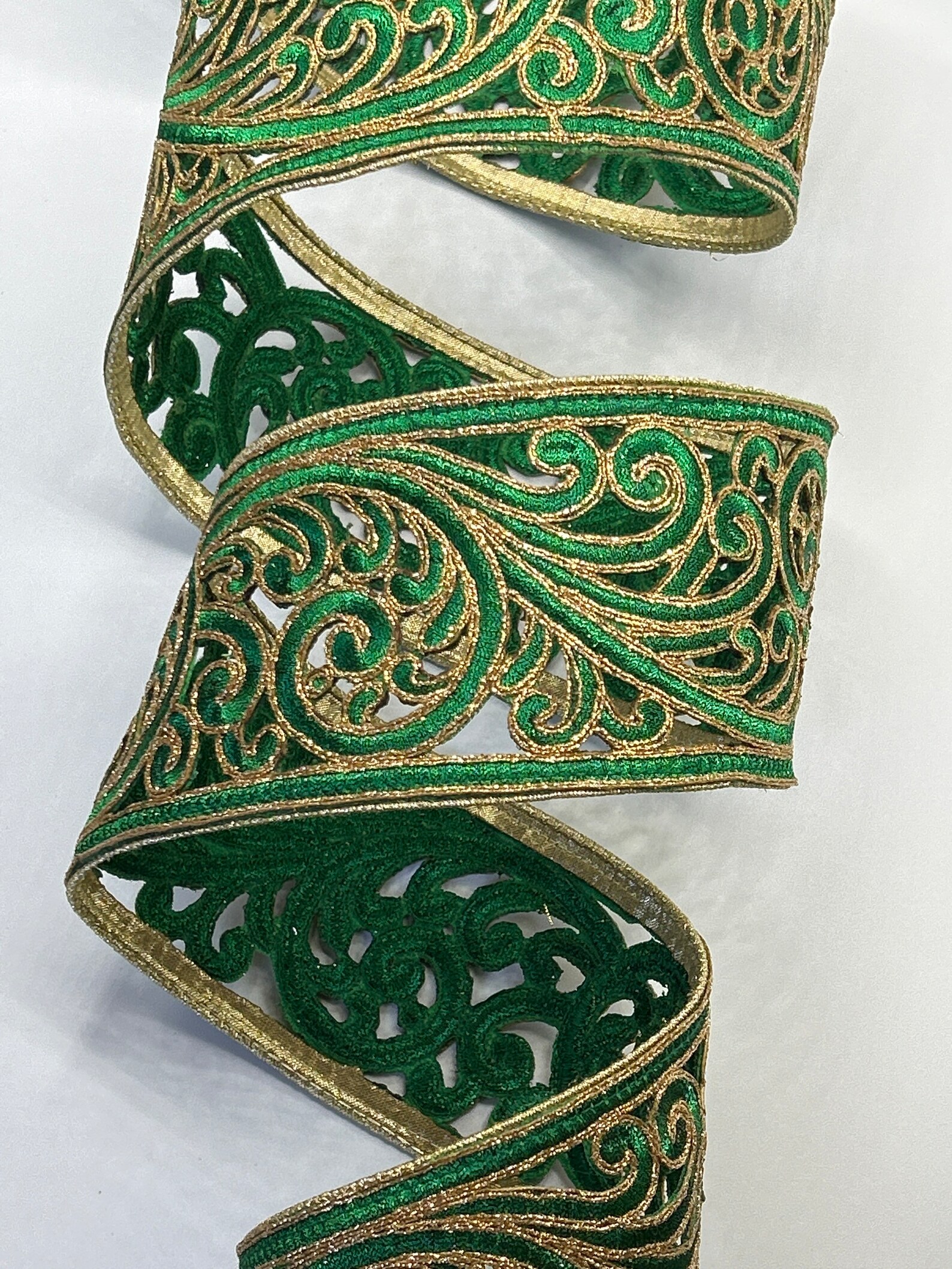 Green Ribbon Scroll 3.5