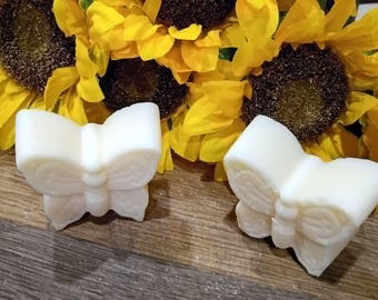 Garden Glow Wax Melts: Peony, Lily, Rose Scented Hand Poured Home Fragrance