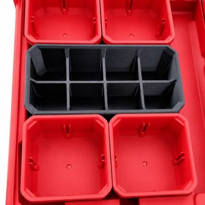 PACKOUT Bakken met grote vakindeling | Milwaukee low-profile organizer-inzetstukken | Aangepaste opslag en hardwareorganisatie