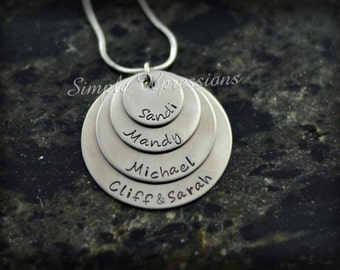 Family Necklace - Layered Circle Necklace - Personalized Gift - Mother Gift - Children Name Necklace - Grandmother Gift - Name Necklace