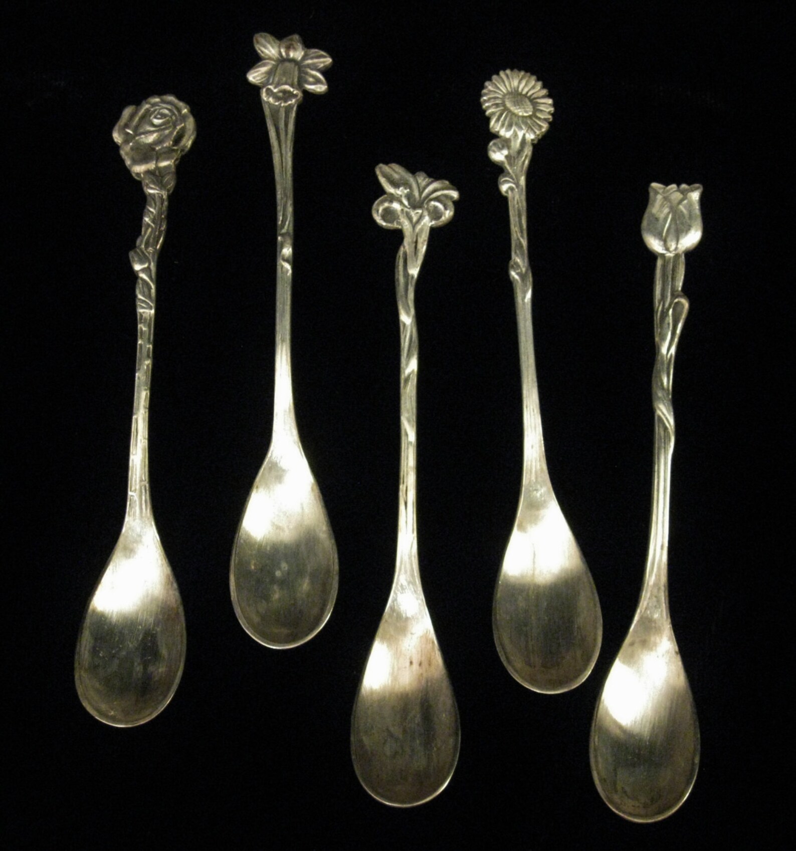 HOLLAND SILVER SPOONS /// Set of Five Souvenir Flower Handle Etsy