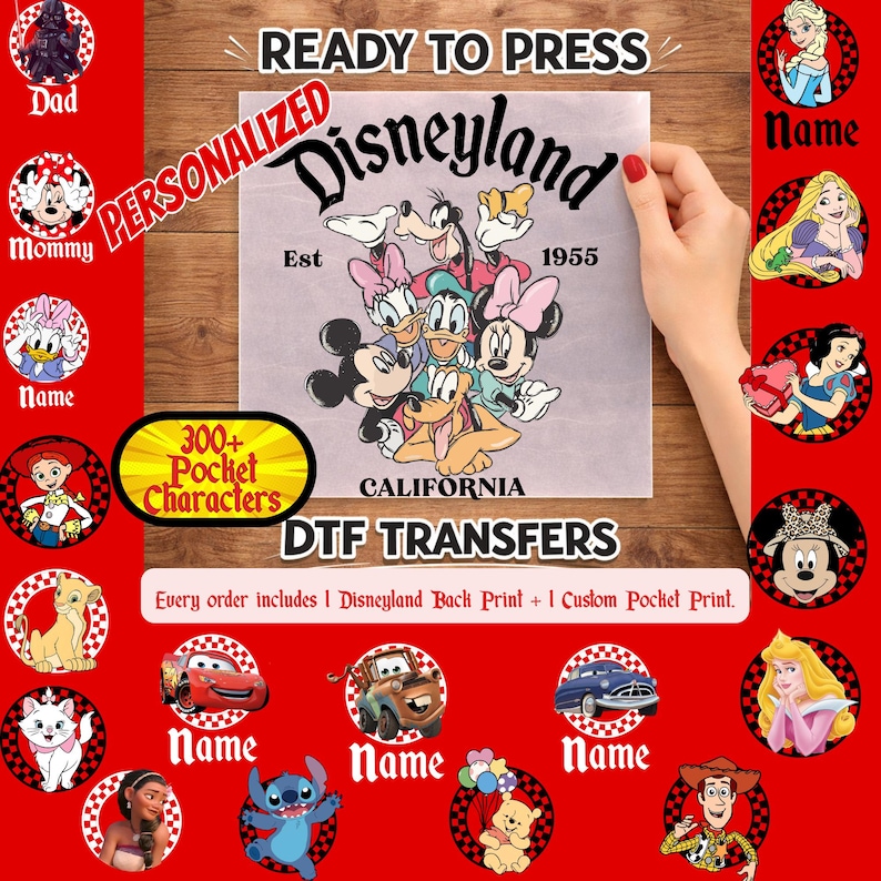 Puede incluir: Una transferencia DTF con el logotipo de Disneyland y varios personajes de Disney. La imagen incluye el texto "READY TO PRESS", "PERSONALIZED", "300+ Pocket Characters" y "DTF TRANSFERS". Se muestran dise&ntilde;os de personajes adicionales.