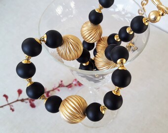 LUXE. Gold and Matte Black Onyx Beaded Necklace, Stunning Gifts for Her, Black and Gold Necklace, Statement Jewelry veryDonna