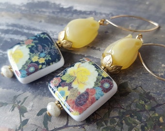 French Floral and Yellow Tulip Earrings, Flower Lover Gifts, Lampwork Earrings, Birthday Gifts for Her, Yellow Floral, Jewelry veryDonna